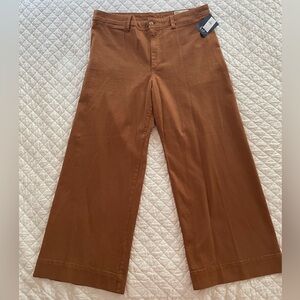 GAP High-Rise Wide-Leg Trousers in Brown